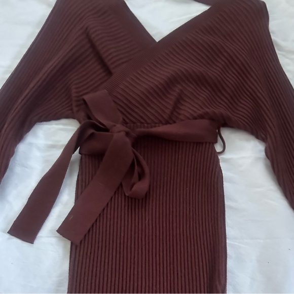 Windsor Knit Mini Dress - Picture 6 of 8